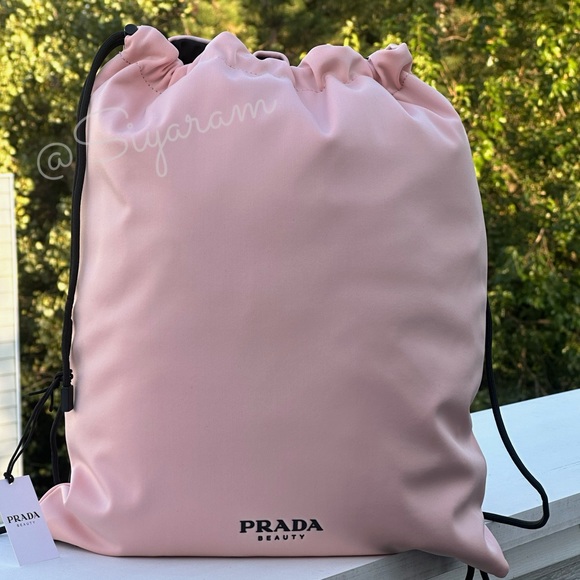 Prada backpack - Picture 2 of 10